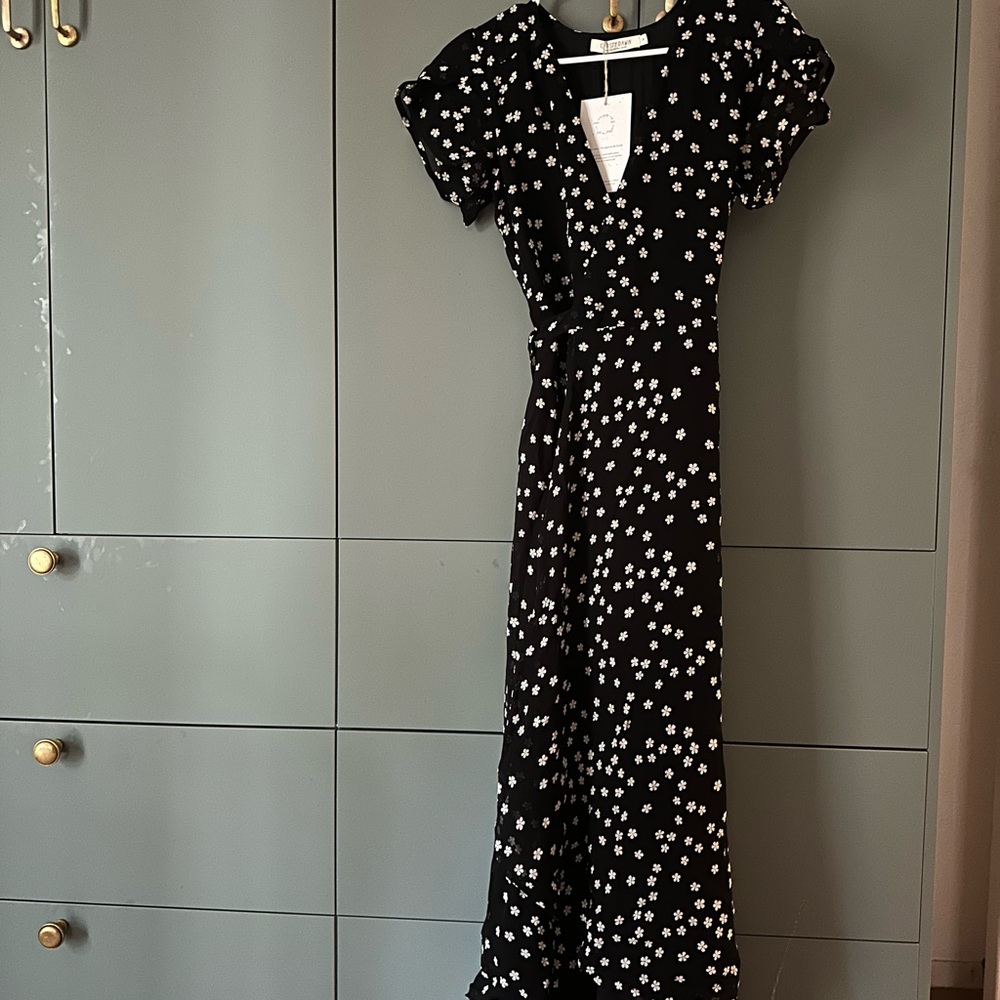 NWT Christy Dawn Autumn Dress in Starlight - Picture 10 of 16